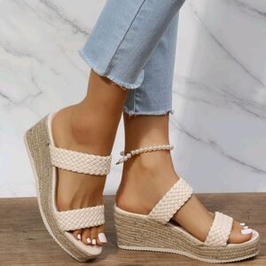 SHEIN Wedge sandals size 8 light cream colour.